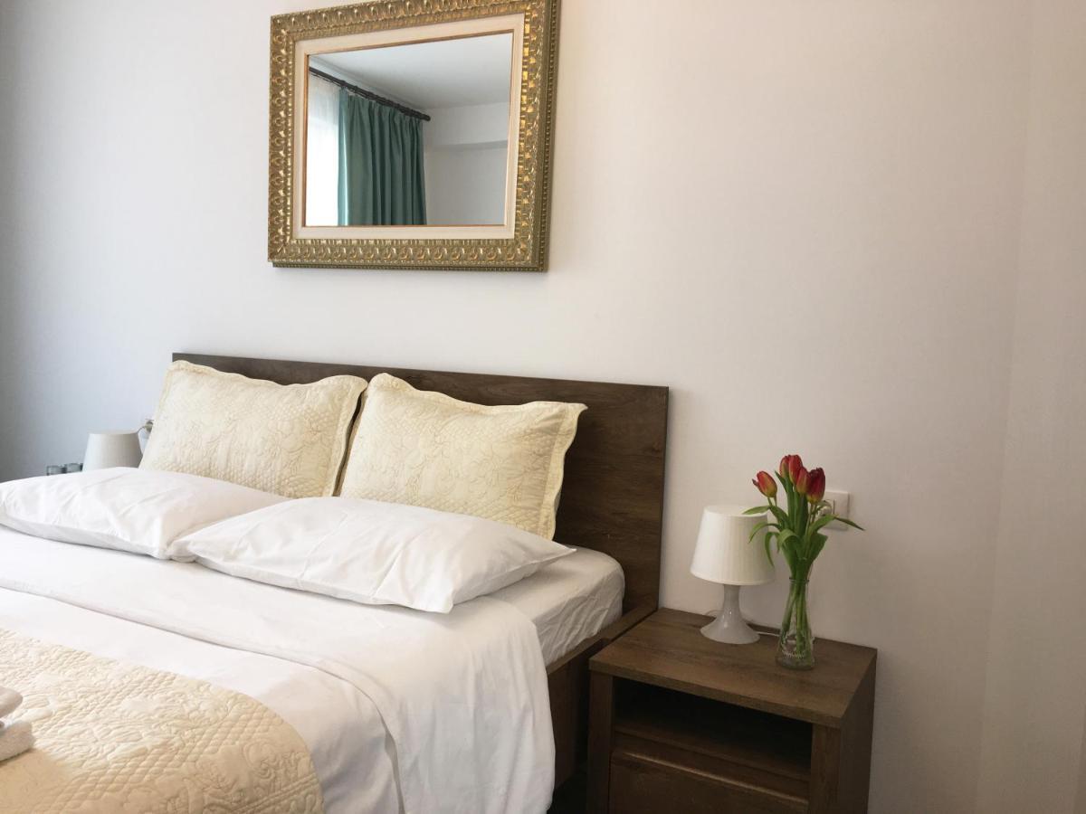 Elegantza Suites Braşov Exterior foto